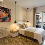 Boutique 32