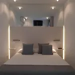 Гостьовий будинок Boutique 32 3*